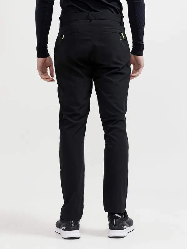 1910402-999000_CORE Explore Pants M_Closeup3.jpg